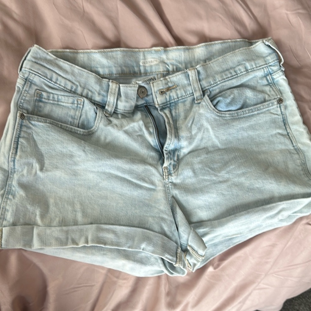 Old Navy Light wash Boyfriend Jean Short